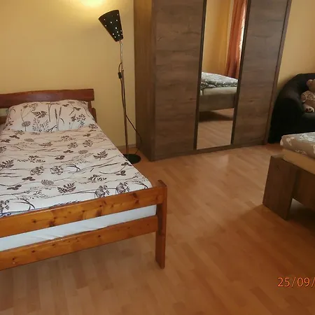 Apartment Aya *