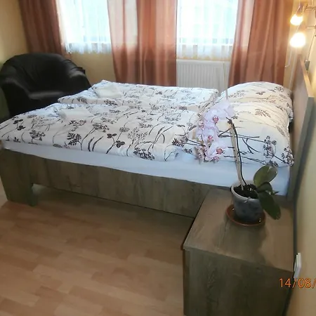 Aya Apartment *